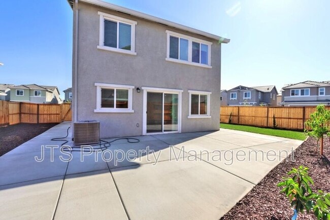 Building Photo - 8312 Whippersnapper Way