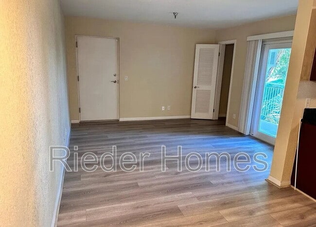 Building Photo - 5252 Orange Ave