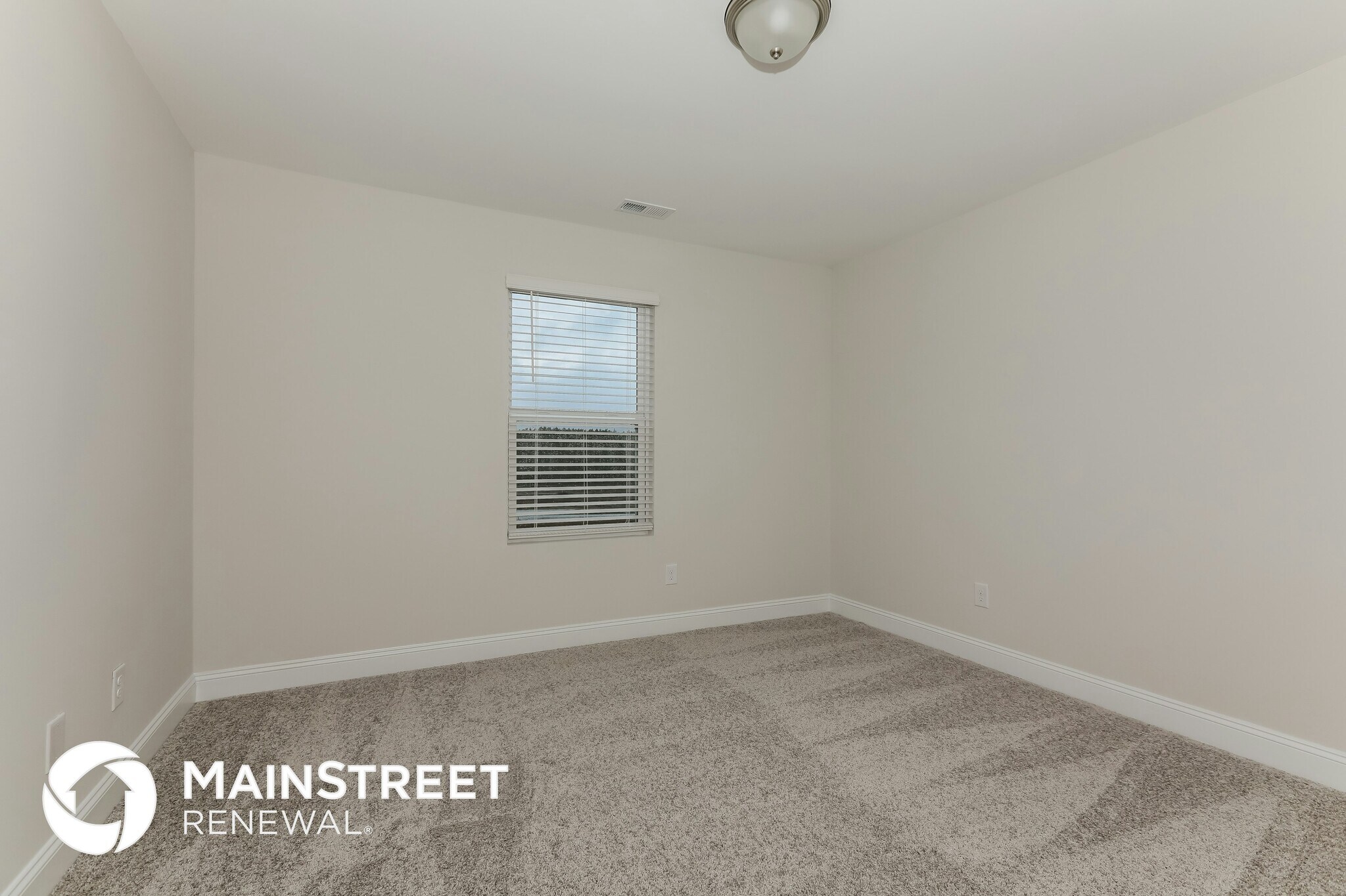 Building Photo - 2127 Vecchio Dr
