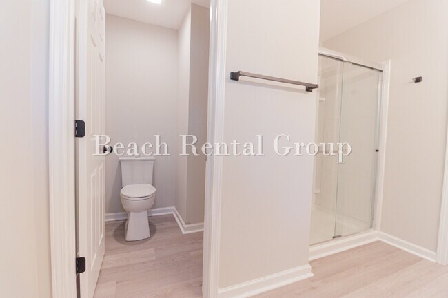 Building Photo - 4 Bedroom in Loris with Screened Patio