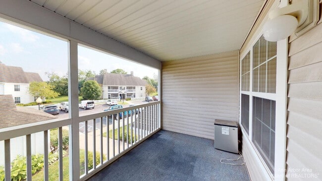 Building Photo - 2795 S Knightsbridge Cir