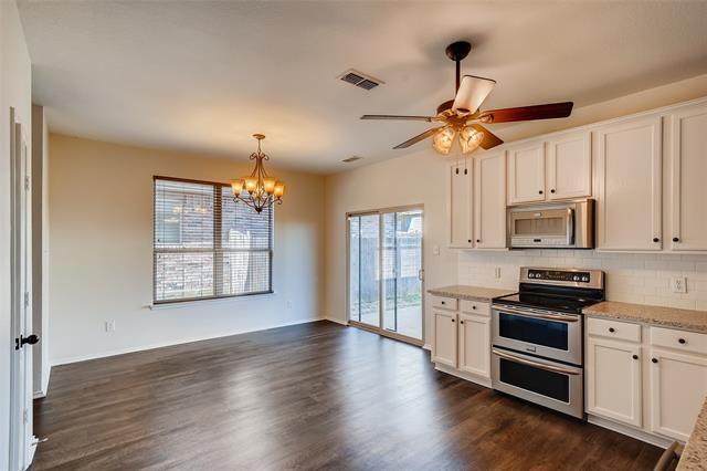 Building Photo - 12620 Summerwood Dr