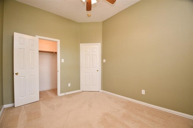 Building Photo - 3111 Zelko Dr