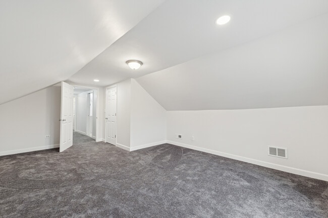 Building Photo - 8423 S Colfax Ave