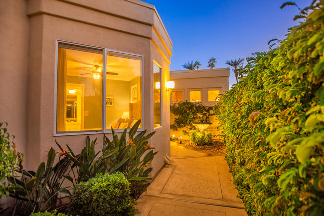 Building Photo - 75273 Spyglass Dr