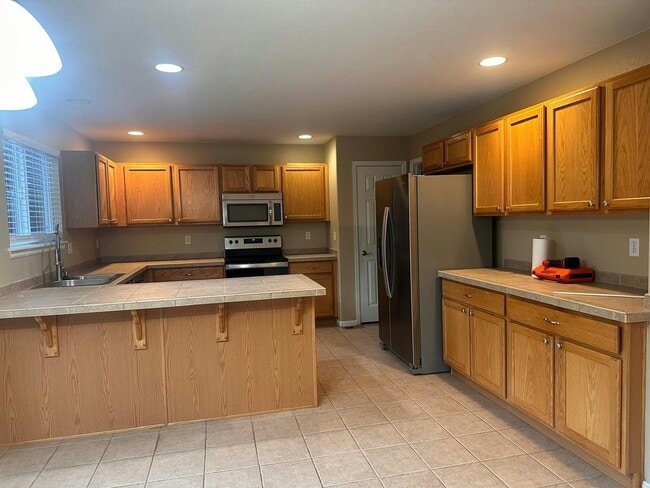 Building Photo - 10237 Willowbridge Way