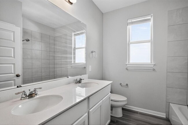 Building Photo - 183 Outlaw Dr