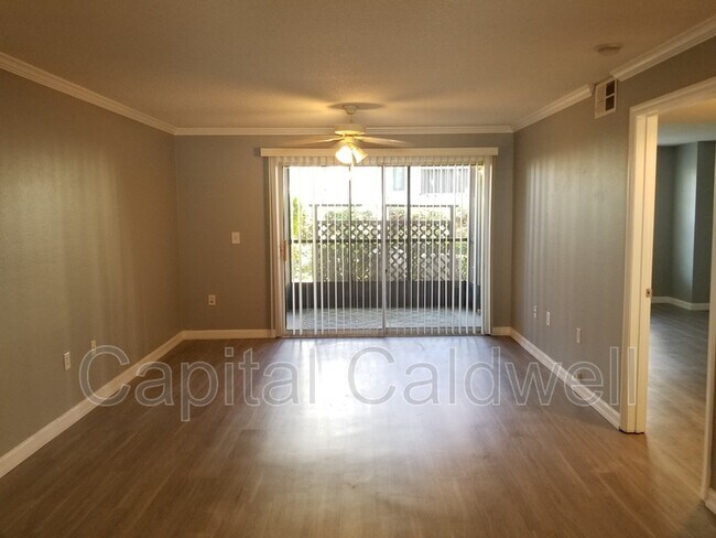 Building Photo - 2500 Winding Creek Blvd