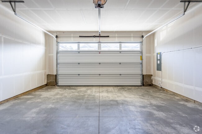 3BR 2.5BA TH - 2,134SF - The Crossing Townhomes