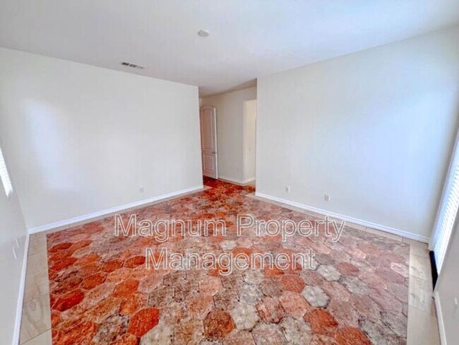 Building Photo - 31651 McCartney Dr