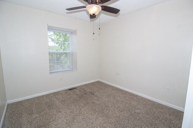 Building Photo - 103 Hickory Valley Rd
