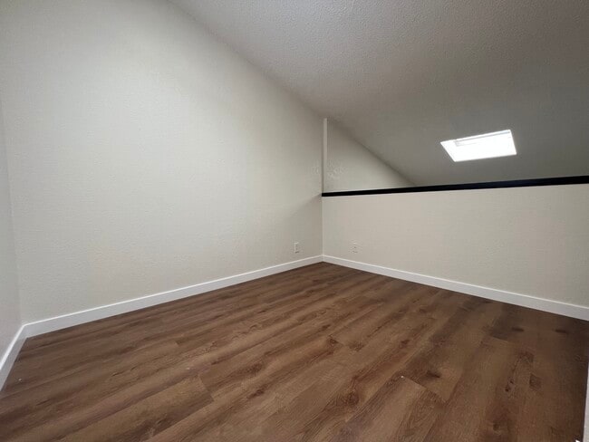 Building Photo - 12621 Matteson Ave