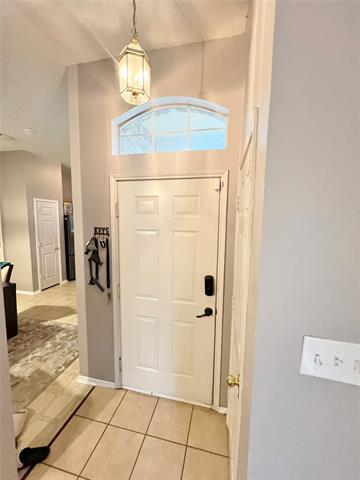 Building Photo - 112 Walnut Ln