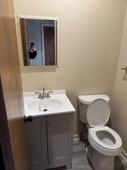 Building Photo - 1423 Johnson St