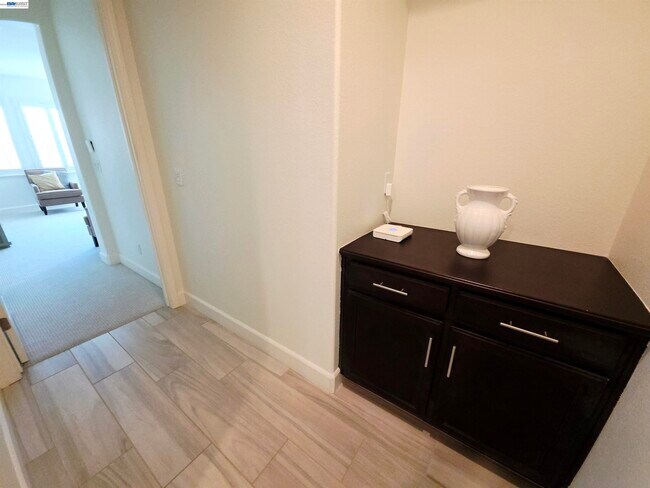 Building Photo - 2488 Remy Cantos Dr