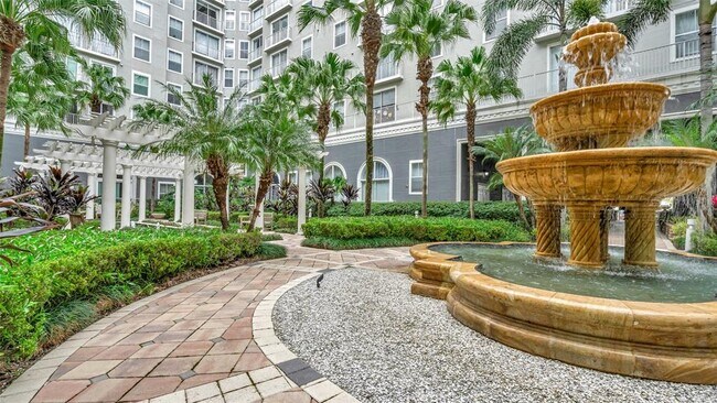 Building Photo - 700 S Harbour Island Blvd