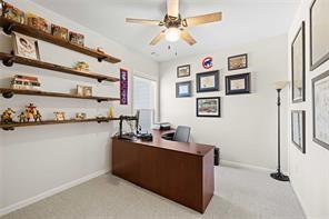Building Photo - 496 Spring View Dr