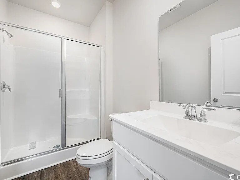 Building Photo - 170 Cassina Dr
