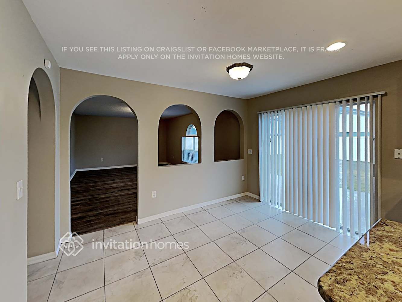 Building Photo - 12741 Kings Lake Dr