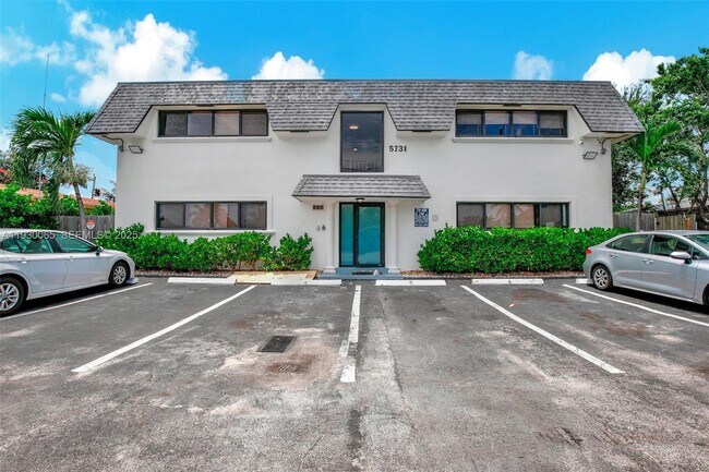 Building Photo - 5731 NE 18th Ave