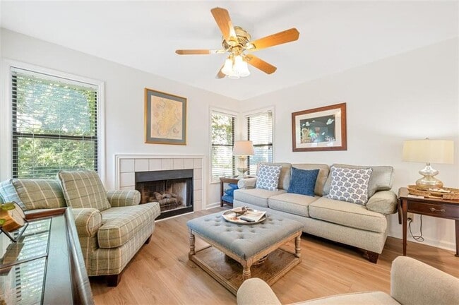 Building Photo - 307 Harbour Oaks Dr