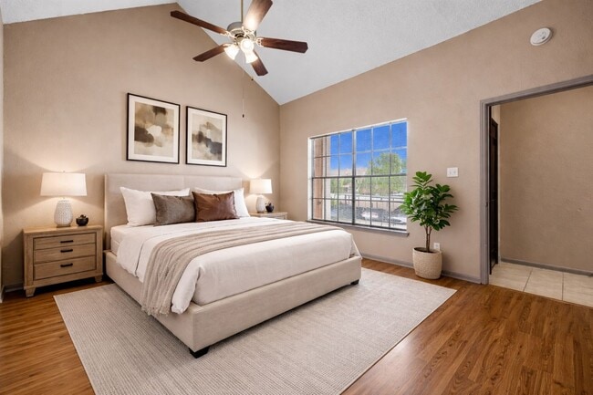 Building Photo - 2300 Old Spanish Trl