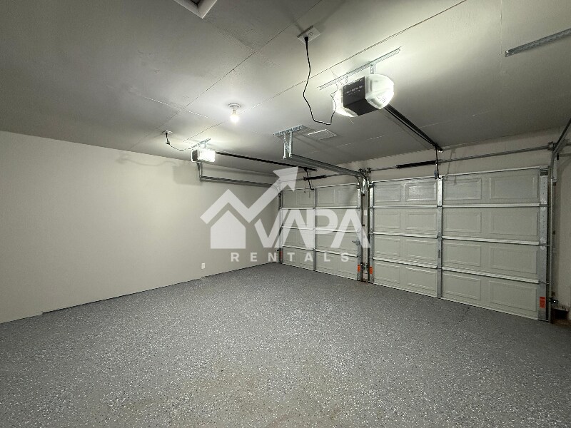 Building Photo - 4938 Bernadine Dr