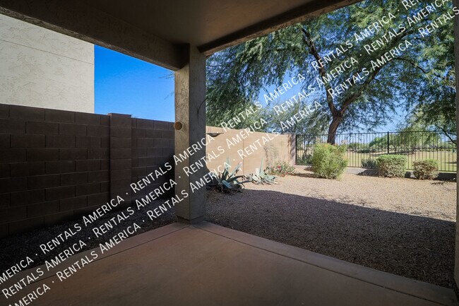 Building Photo - 28683 N Sedona Pl