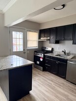 Building Photo - 1416 E Cold Spring Ln