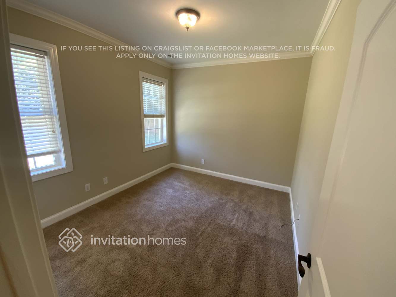 Building Photo - 242 Chuckwood Rd