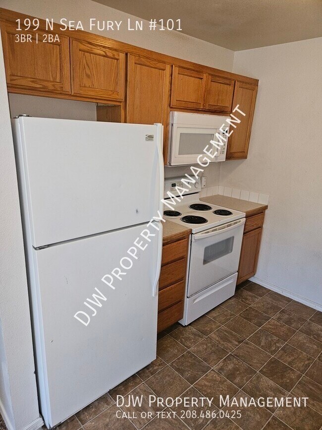 Building Photo - Close to Boise Towne Square!