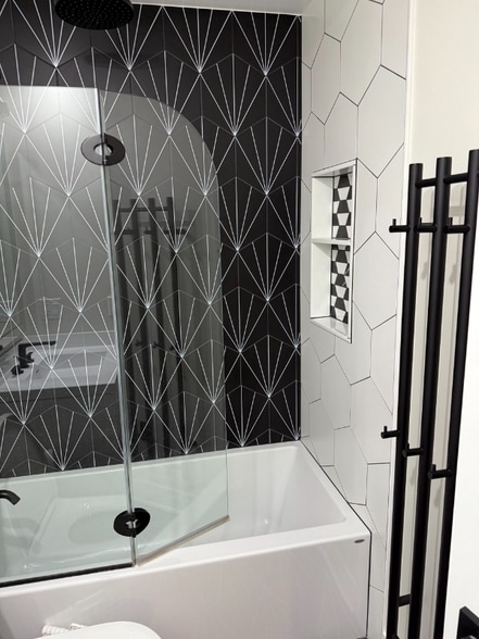 Building Photo - 2494 Smith St