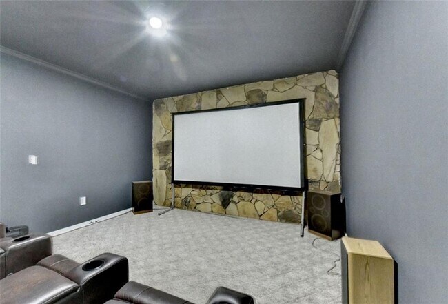 Building Photo - 355 Gaines Oak Way