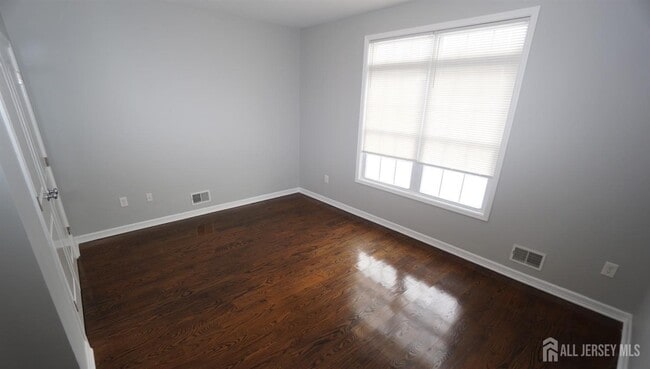 Building Photo - 1299 St Georges Ave