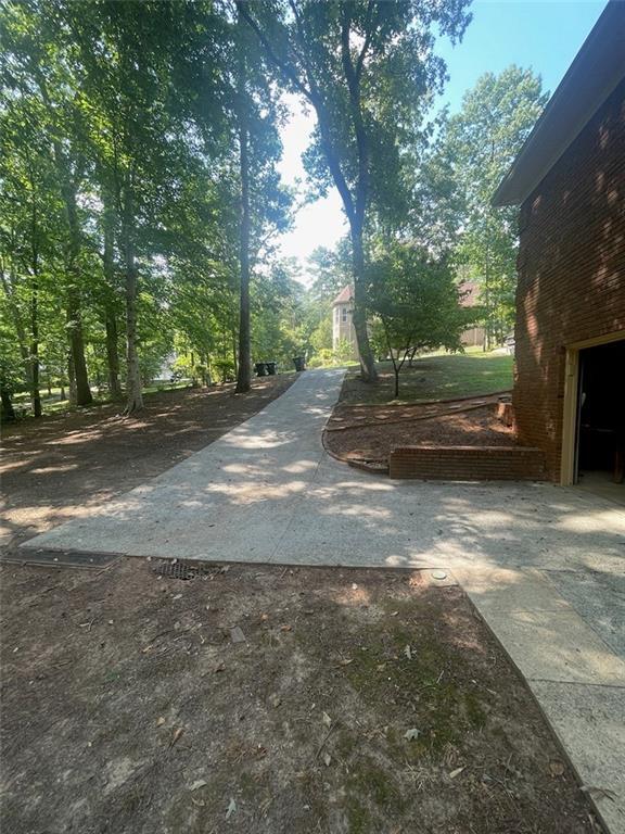 Building Photo - 2166 Lake Ridge Terrace