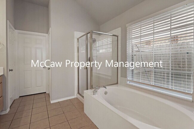 Building Photo - 7012 Deer Ridge Dr