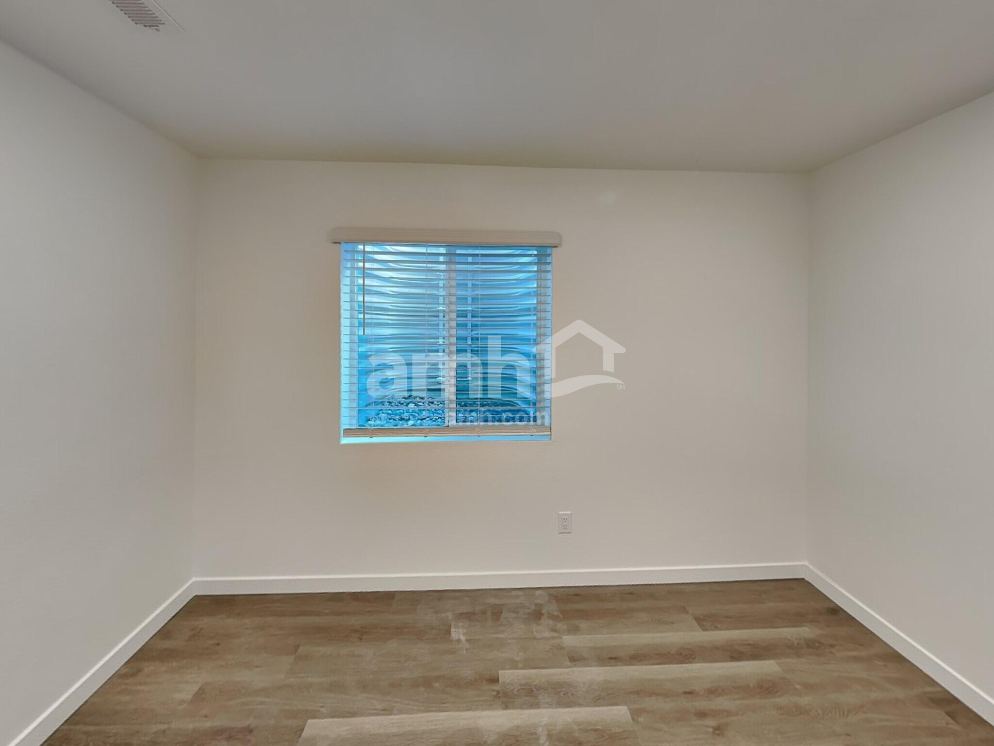 Building Photo - 23542 E 3rd Pl