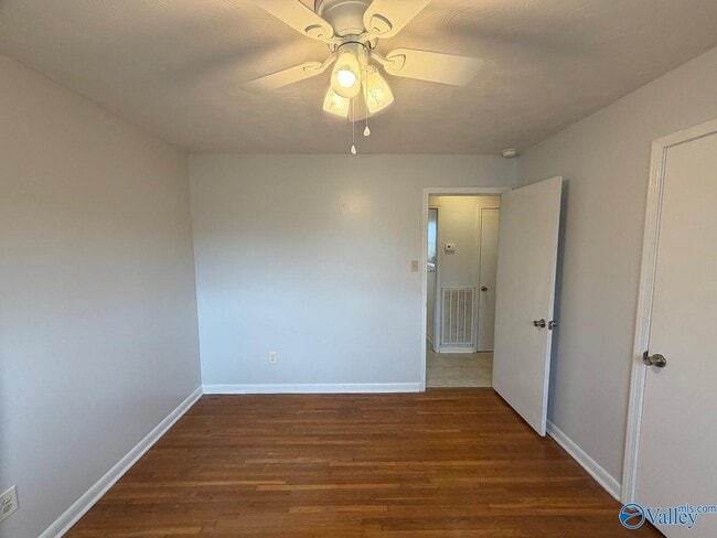 Building Photo - 756 Morris St SW