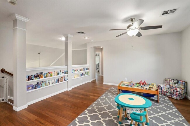 Building Photo - 18121 Whitewater Cove