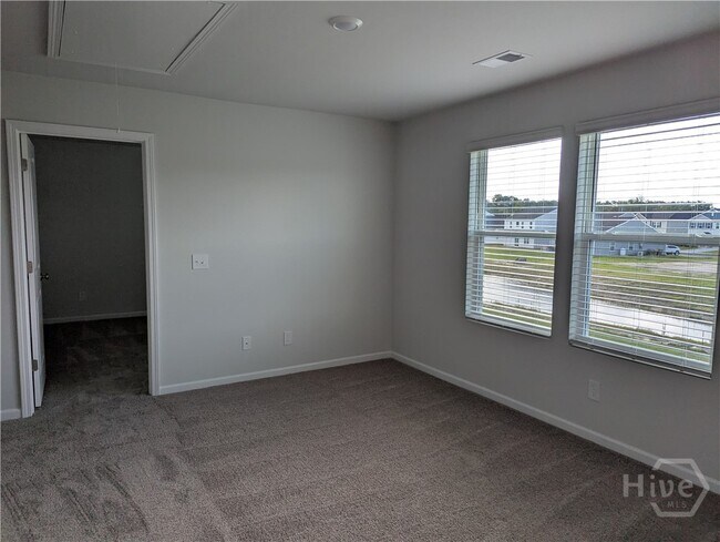 Building Photo - 115 Stillhouse Dr