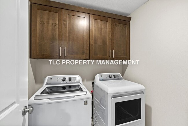 Building Photo - Gorgeous Home for Rent