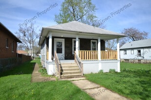 Building Photo - 463 S Ottawa St