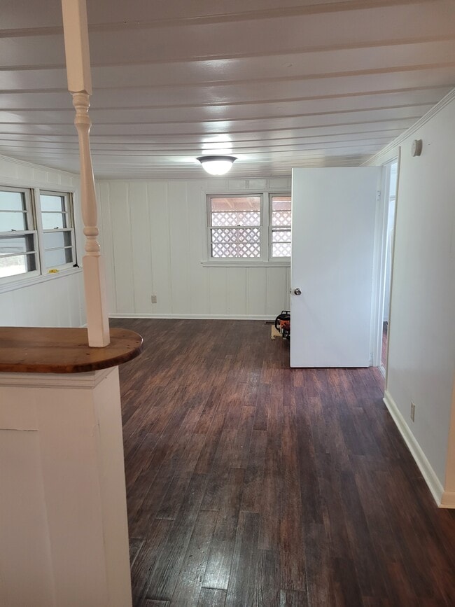 Dining Room - 208 Nunnally Ave