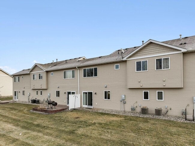 Primary Photo - 2632 Rushmore Rd