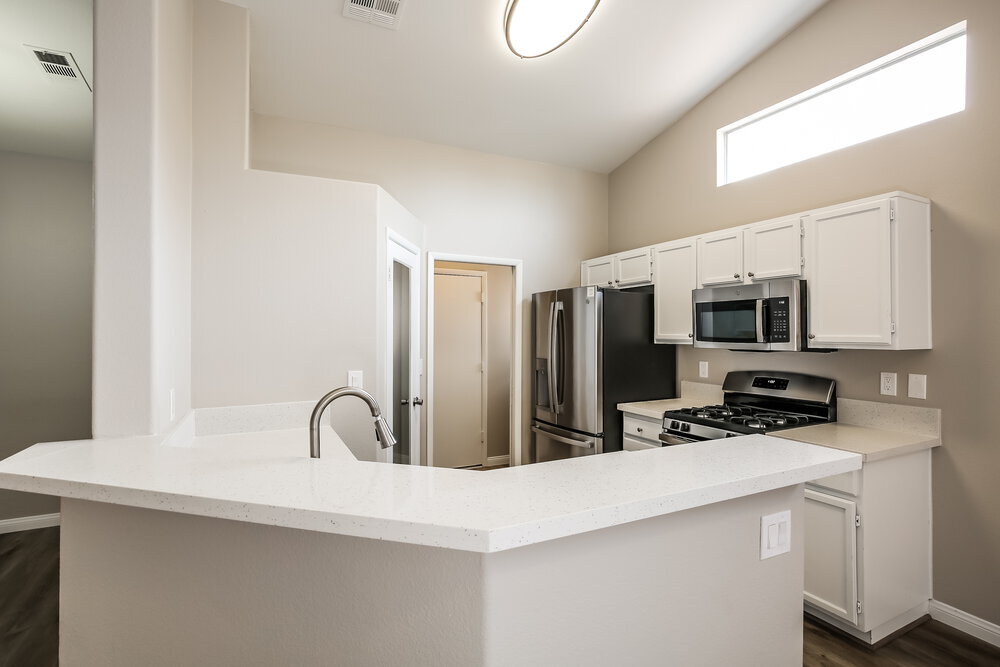 Building Photo - 1604 Watercreek Dr