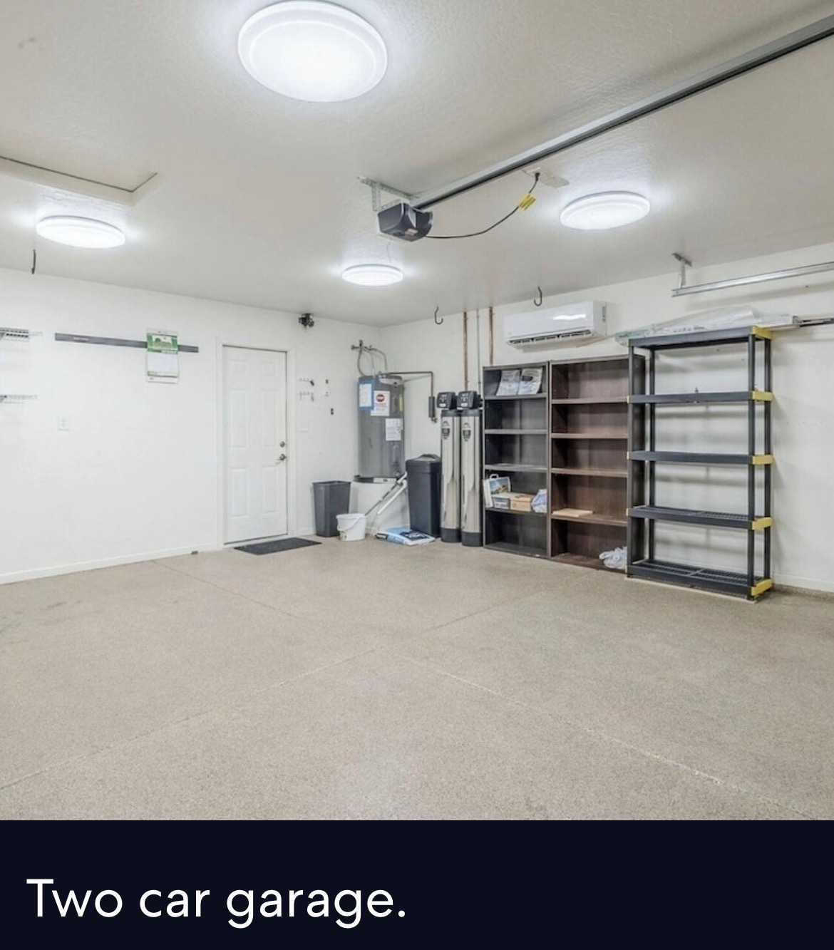 Building Photo - 10177 E La Palma Ave