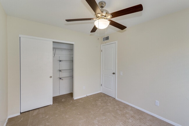 Building Photo - 5237 W Jupiter Way N