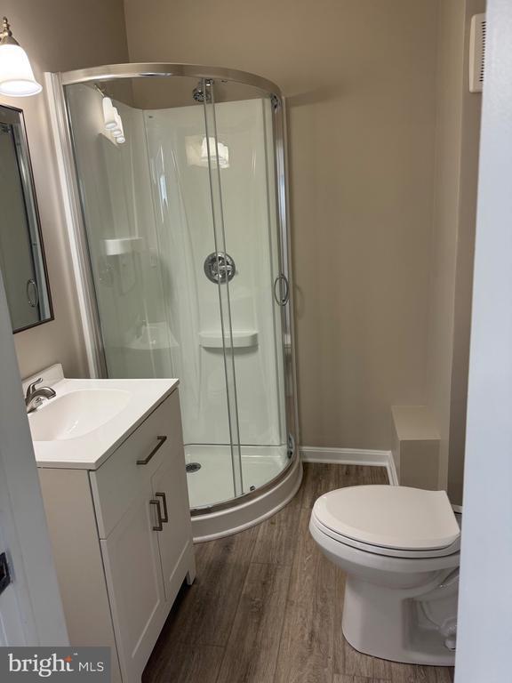 Building Photo - 11415 Eastern Ave