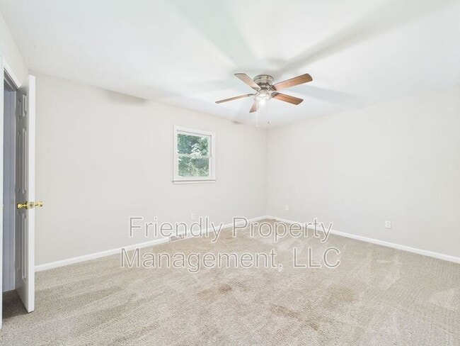 Building Photo - 4067 Greene Haven Dr
