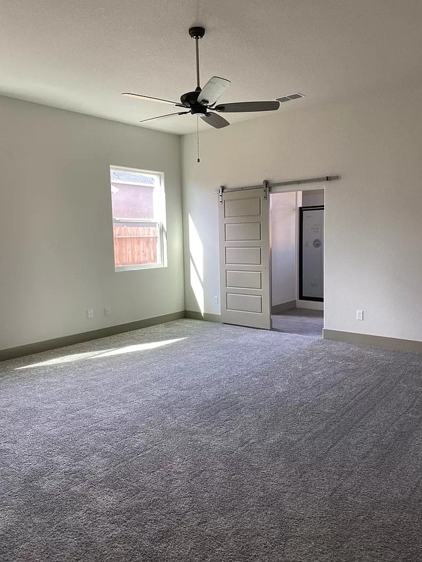 Building Photo - 2467 Valverde Dr